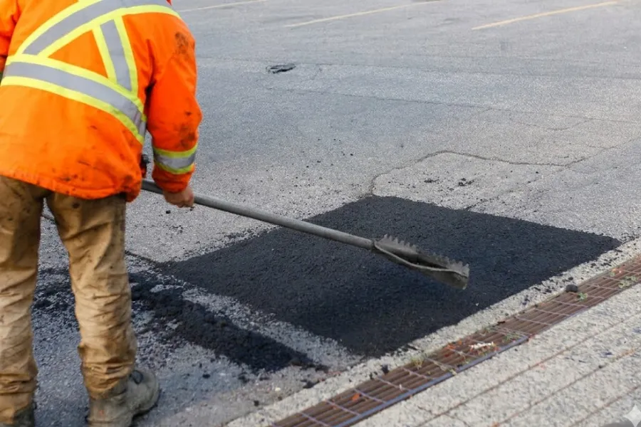 Asphalt Sealing