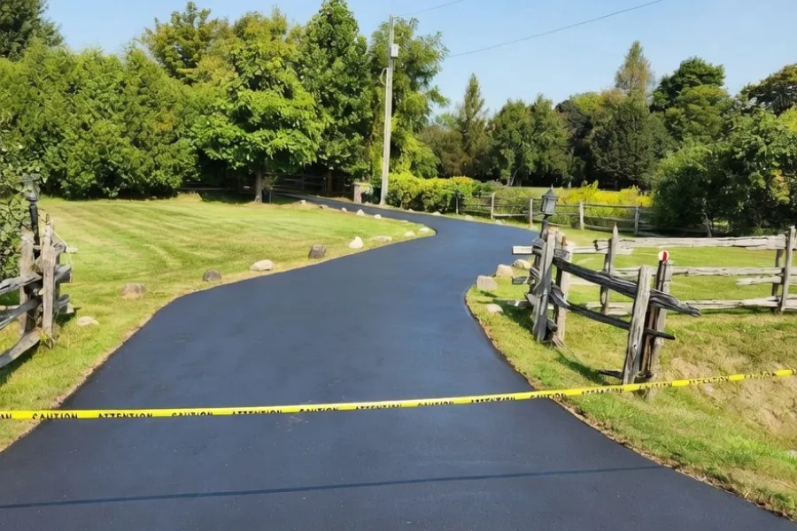 Asphalt Sealing Process